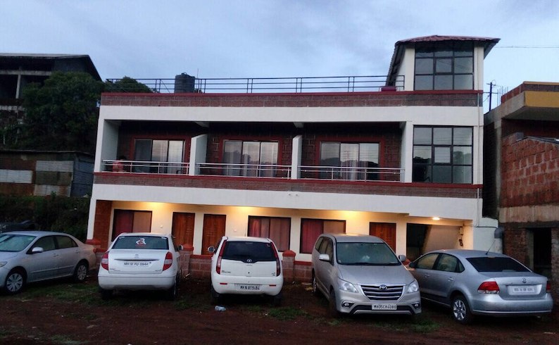 Stay in Mahabaleshwar